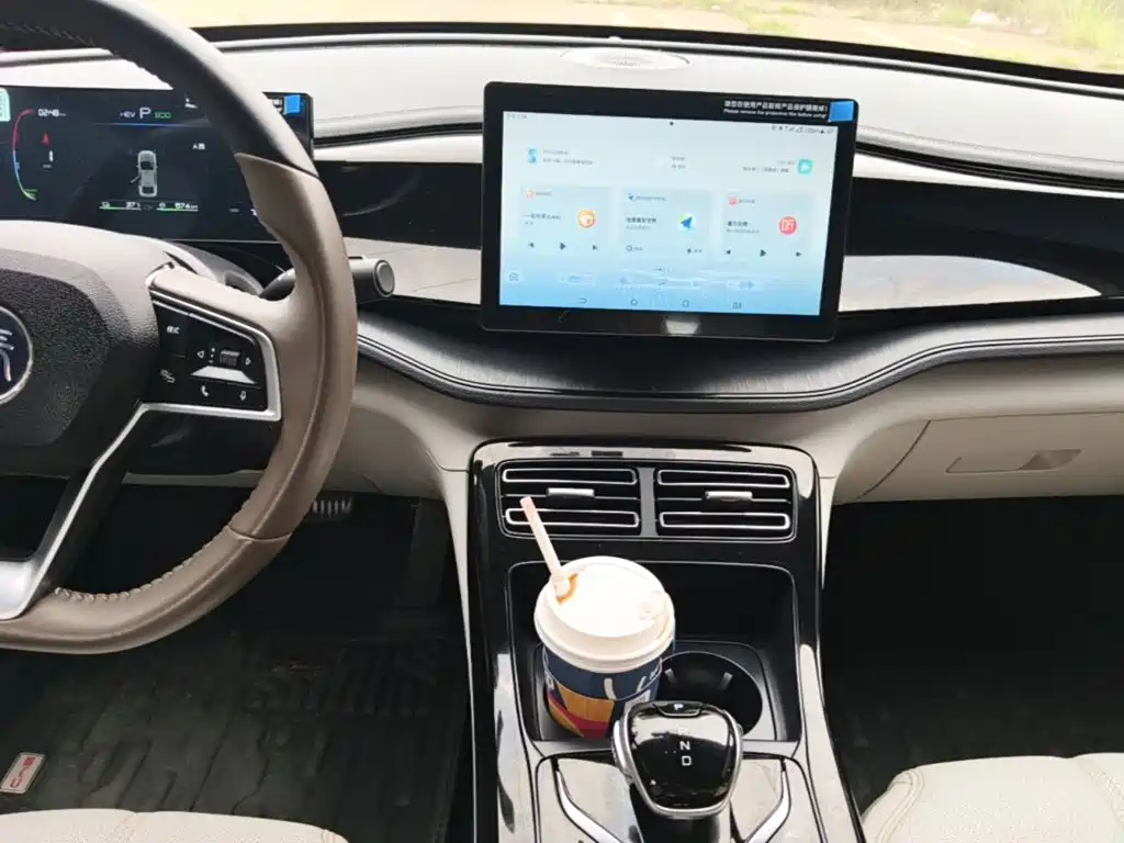 BYD Qin PLUS 2025 — фото 13