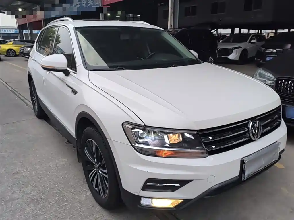 Volkswagen Tiguan L 2020 — фото 4