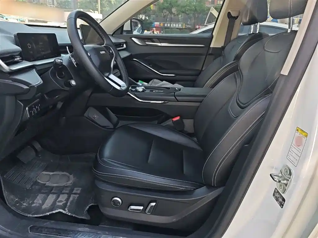Haval H6 2023 — фото 15