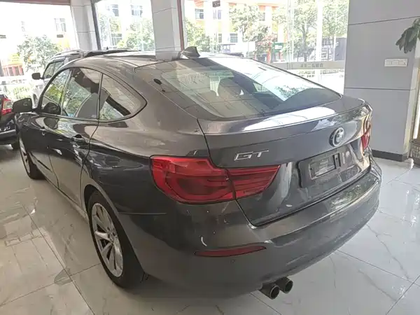 BMW 3 Series GT 2019