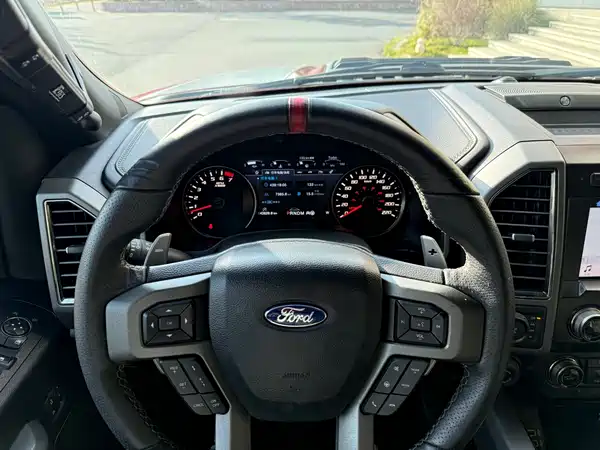 Ford F-150 Raptor 2020
