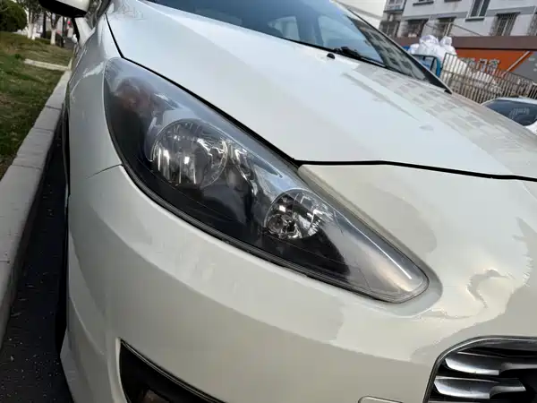 Peugeot 308 2014