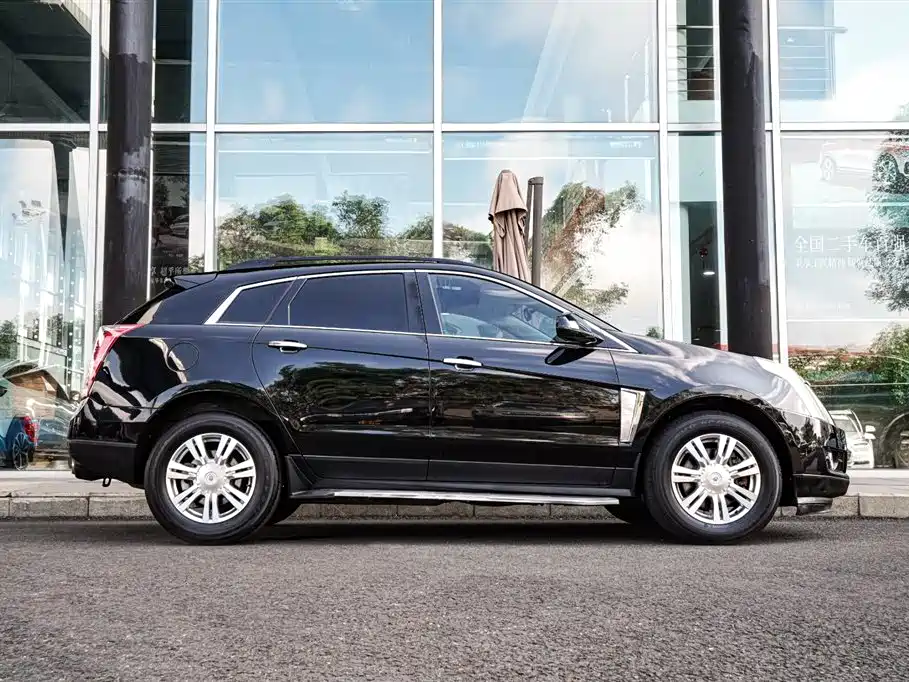 Cadillac SRX 2014 — фото 5