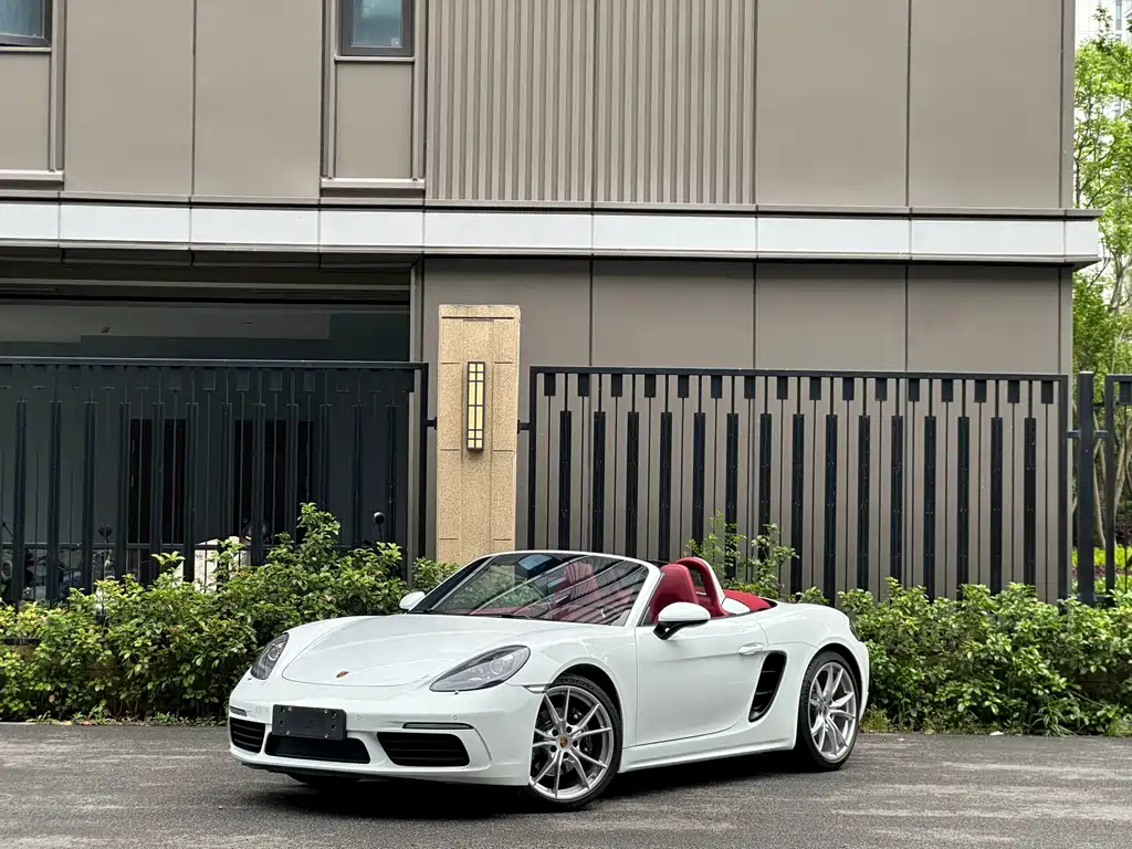 Porsche 718 2022 — фото 1