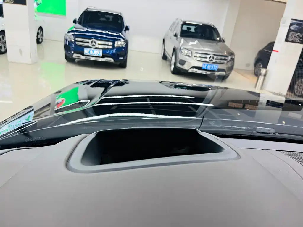 Land Rover Range Rover 2019 — фото 10