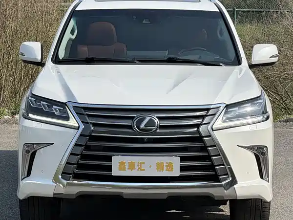 Lexus LX 2019