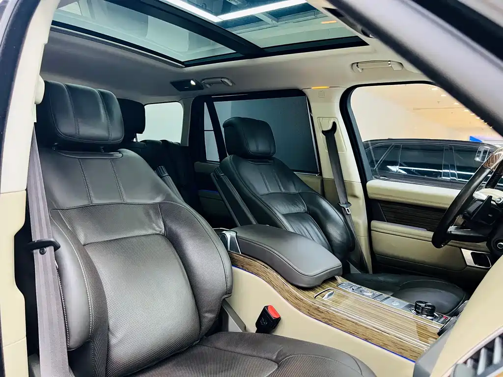 Land Rover Range Rover 2019 — фото 14