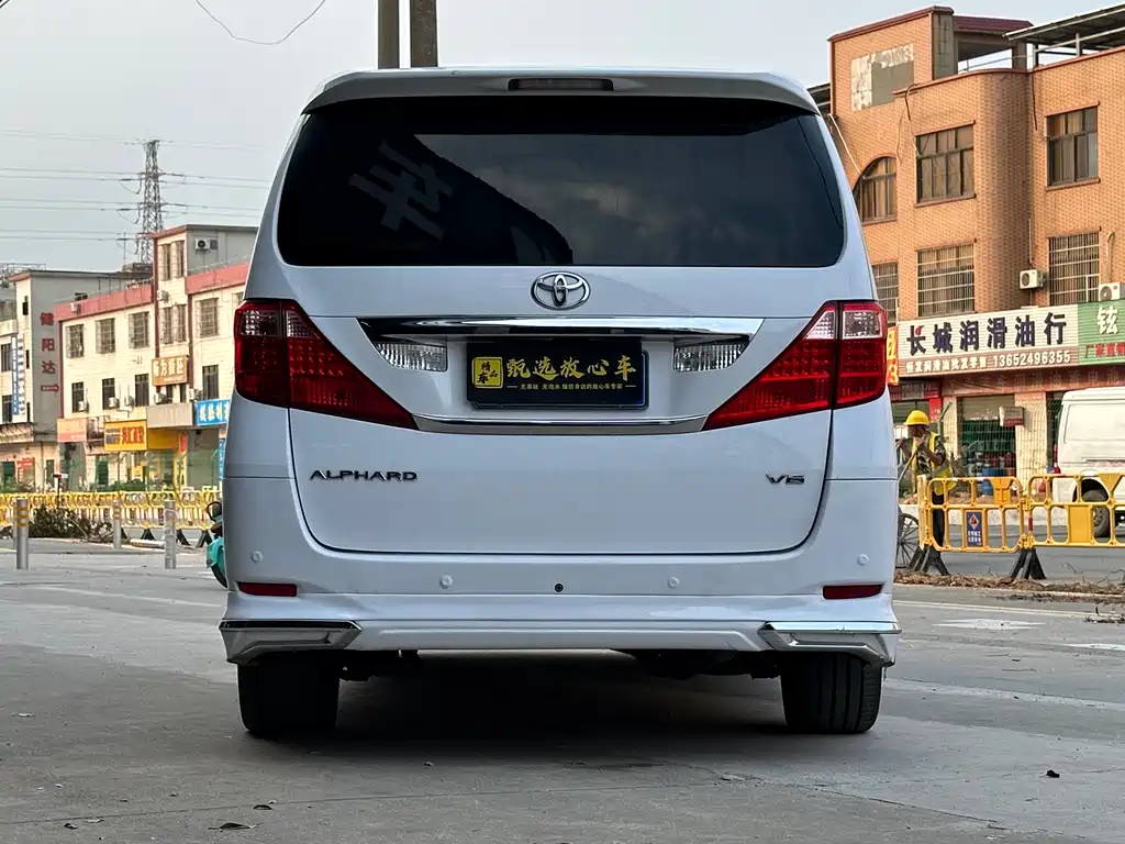 Toyota Alphard 2011 — фото 5