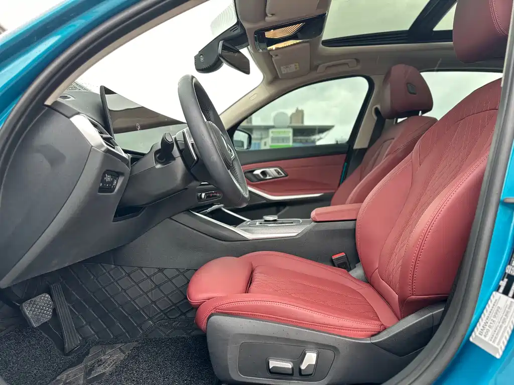 BMW 3 Series 2023