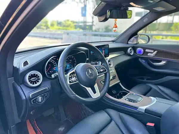 Mercedes-Benz GLC 2020