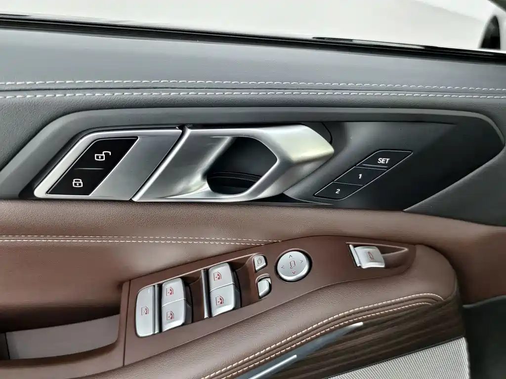 BMW X5 2024 — фото 13