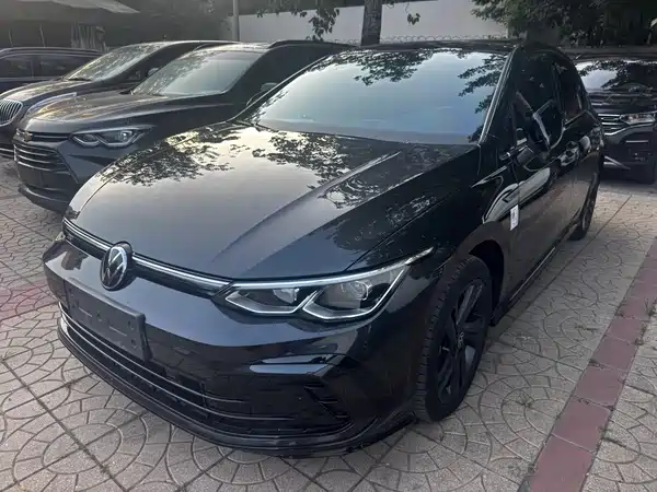 Volkswagen Golf 2023