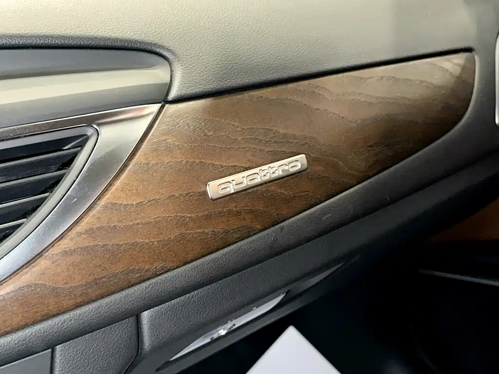 Audi A6L 2015 — фото 22