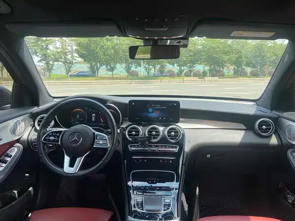 Mercedes-Benz GLC 2019