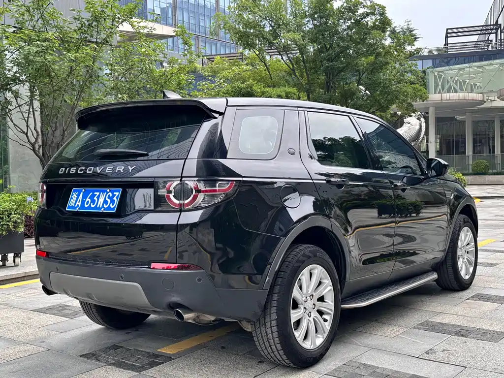 Land Rover Discovery Sport 2018 — фото 4