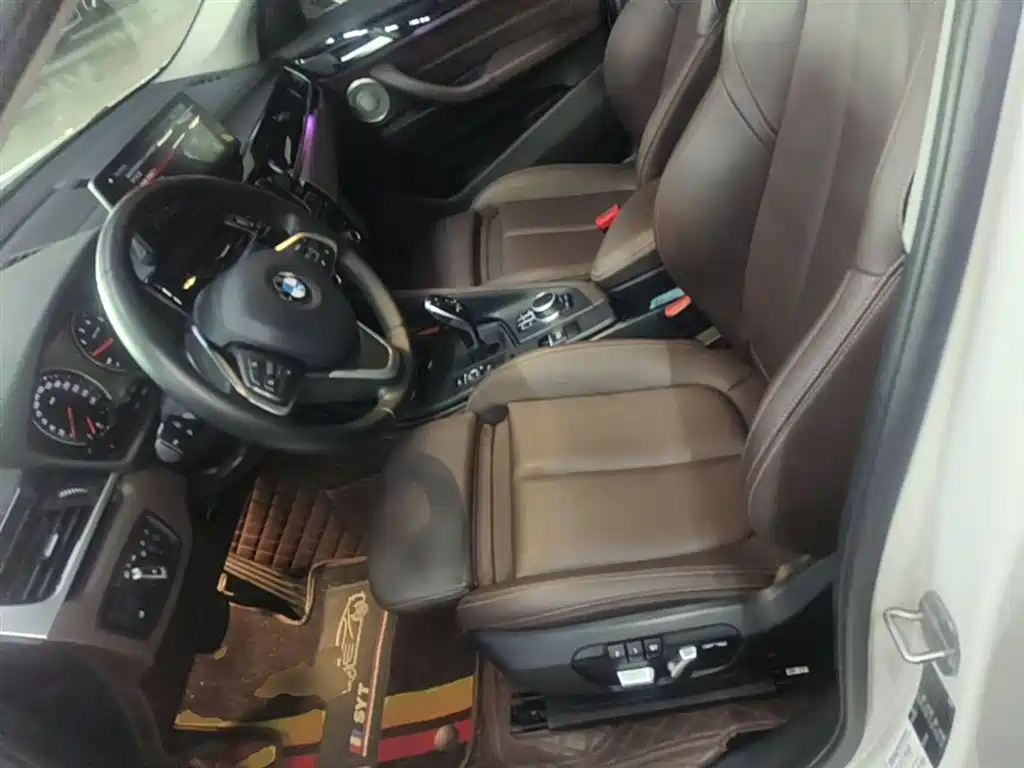 BMW X1 2021 — фото 15