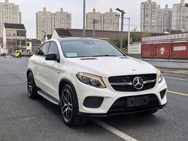 Mercedes-Benz GLE Coupe 2015