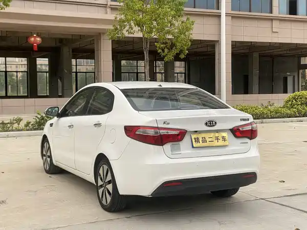 Kia K2 2014