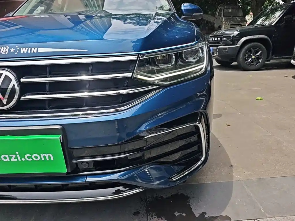 Volkswagen Tiguan L 2022 — фото 24