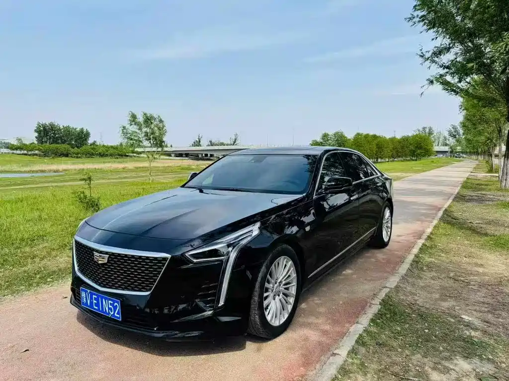 Cadillac CT6 2021 — фото 1