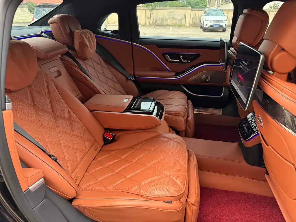 Mercedes-Benz S-Class 2023 — фото 16