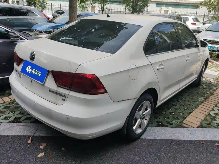 Volkswagen Santana 2014