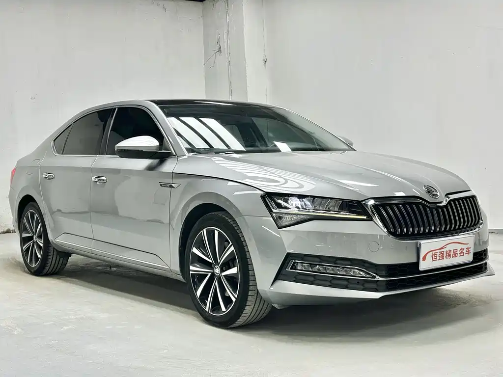 Skoda Superb 2022