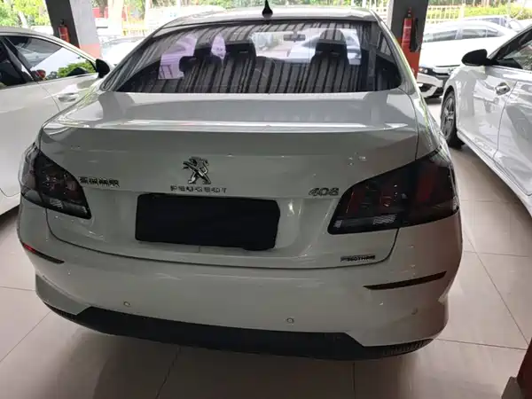 Peugeot 408 2020