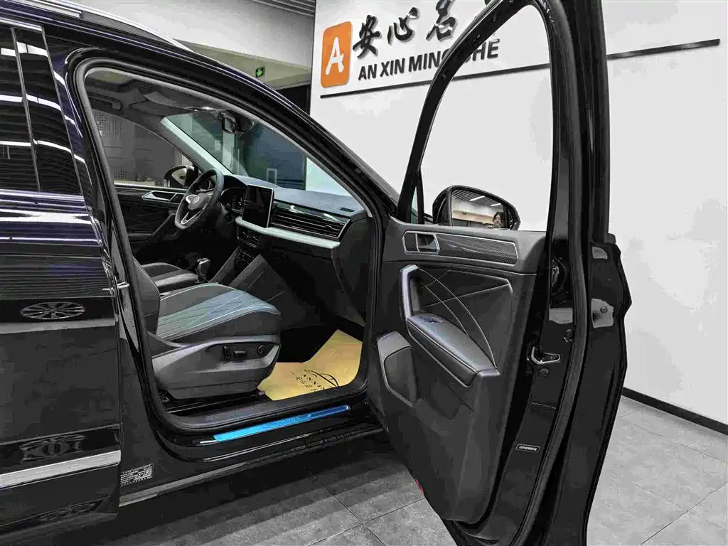 Volkswagen Tiguan L 2025 — фото 18
