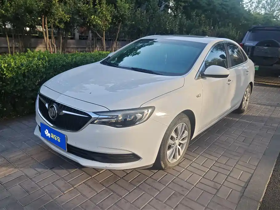 Buick Excelle 2020 — фото 1