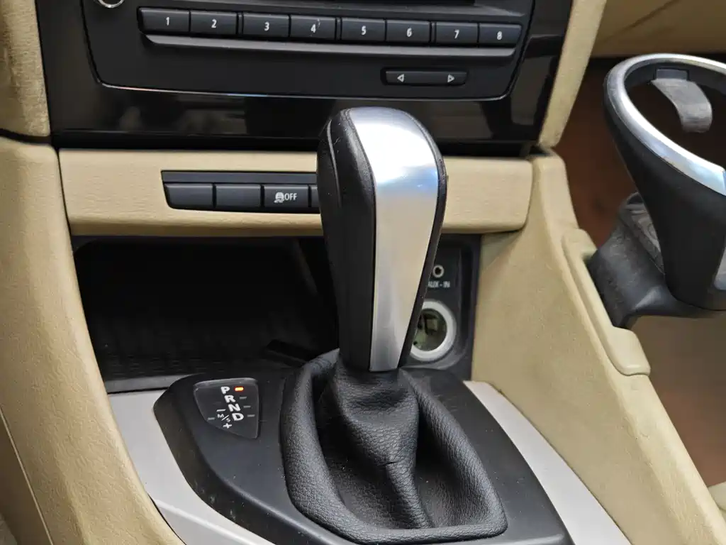 BMW X1 2013 — фото 17