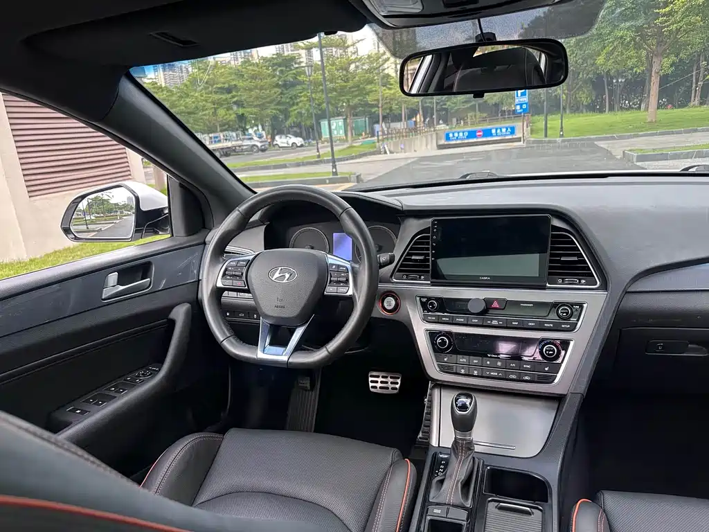 Hyundai Sonata 2015 — фото 7