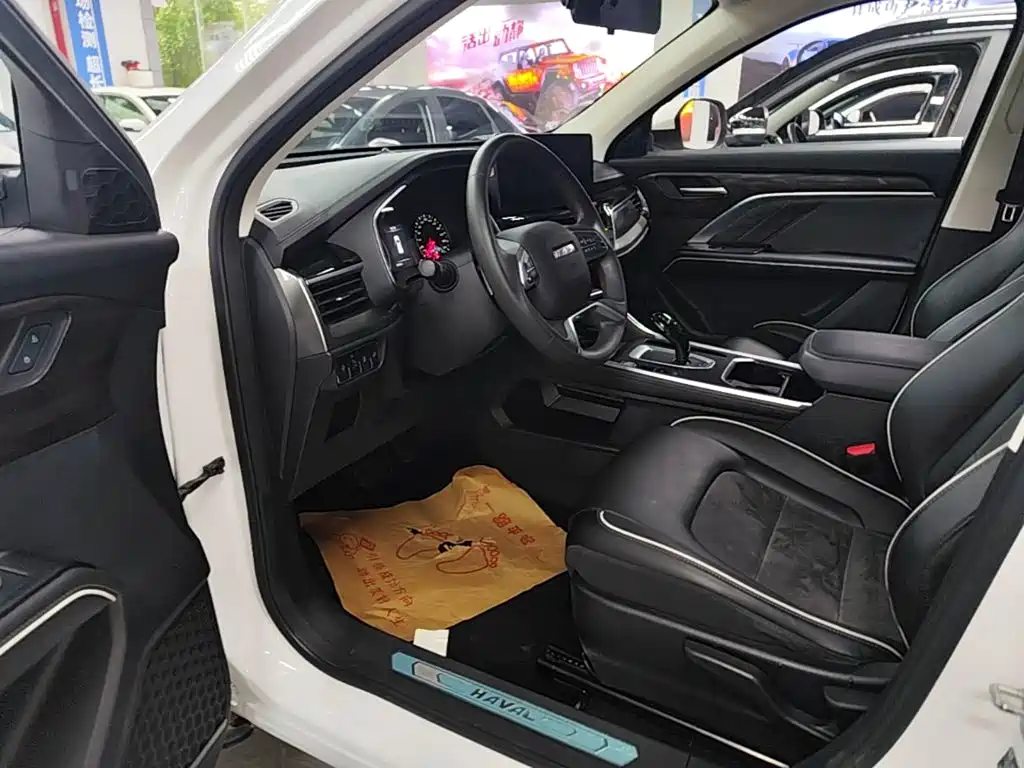 Haval H6 2023 — фото 16