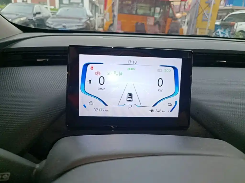 Chery New Energy Wujie Pro 2022 — фото 12