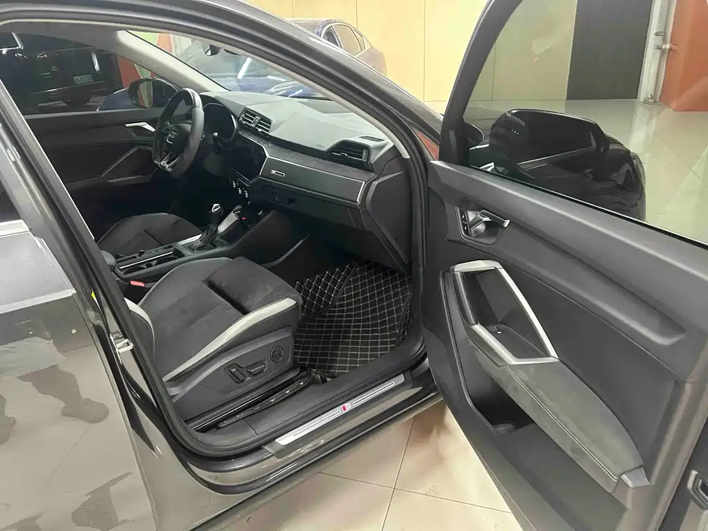 Audi Q3 2023