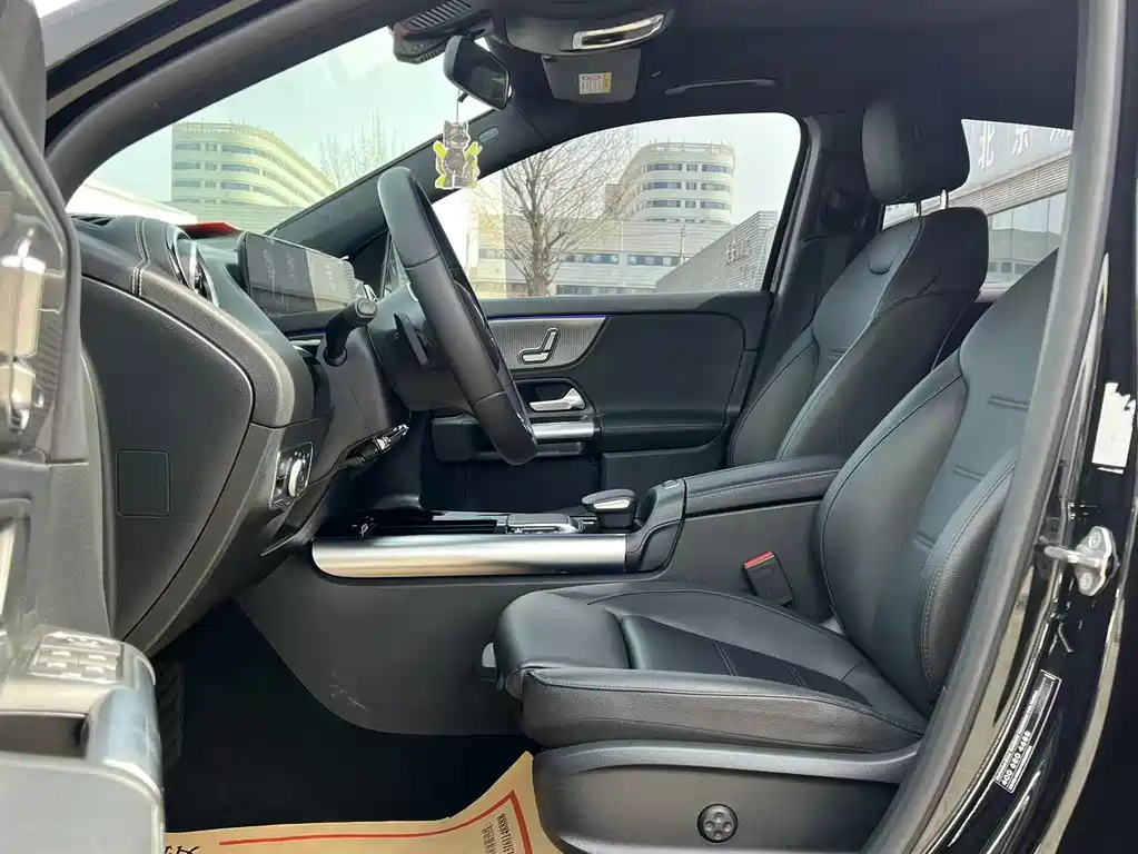 Mercedes-Benz GLA 2021 — фото 14