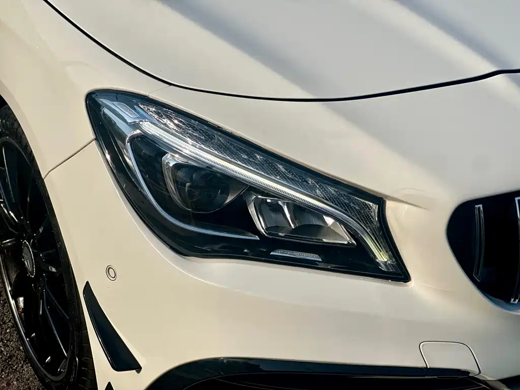 Mercedes-Benz CLA 2017 — фото 16