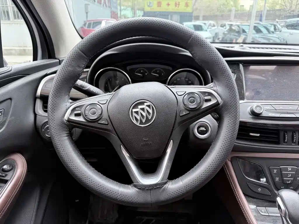 Buick Envision Plus 2018 — фото 15