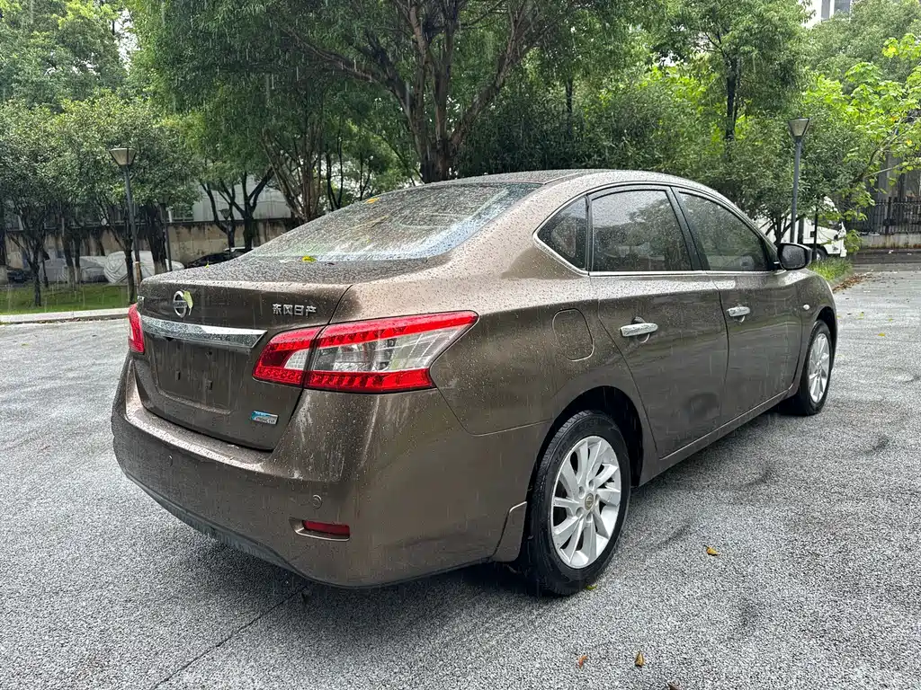 Nissan Sylphy 2013