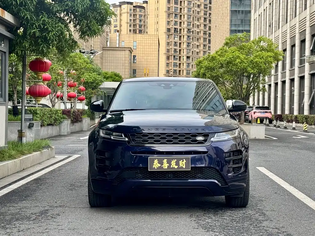 Land Rover Evoque 2021