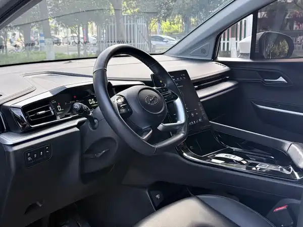 Hyundai Custin 2021