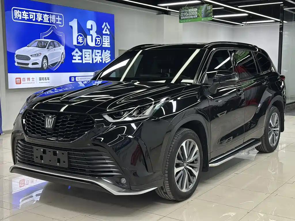 Toyota Crown Kluger 2025