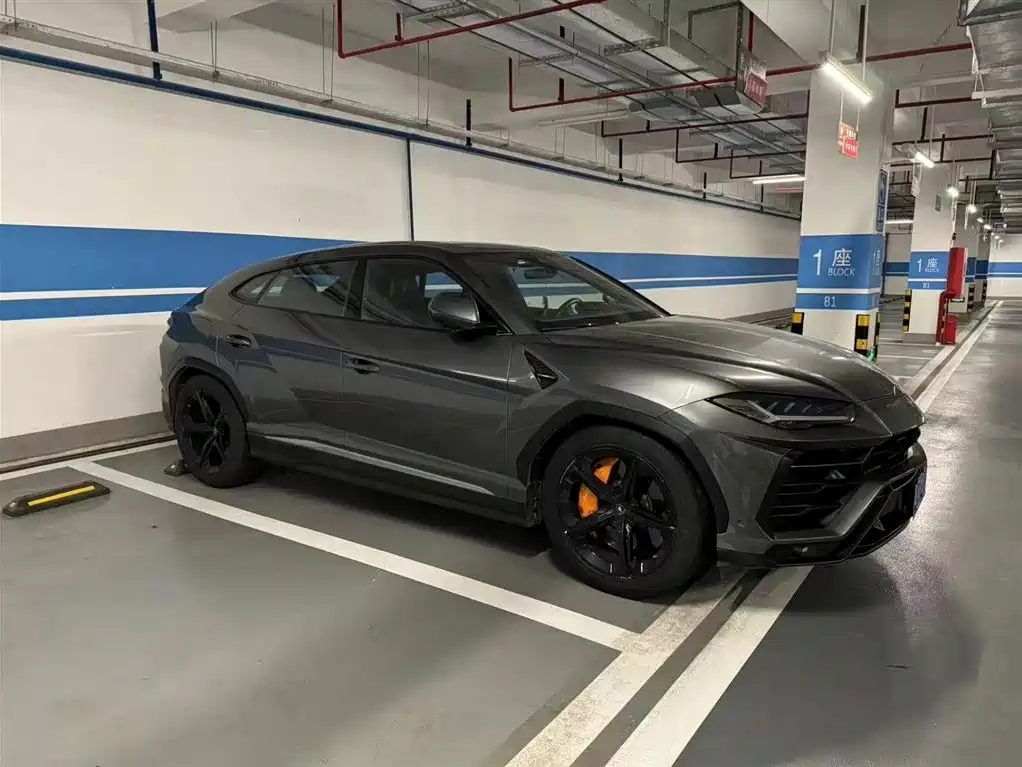 Lamborghini Urus 2019 — фото 3