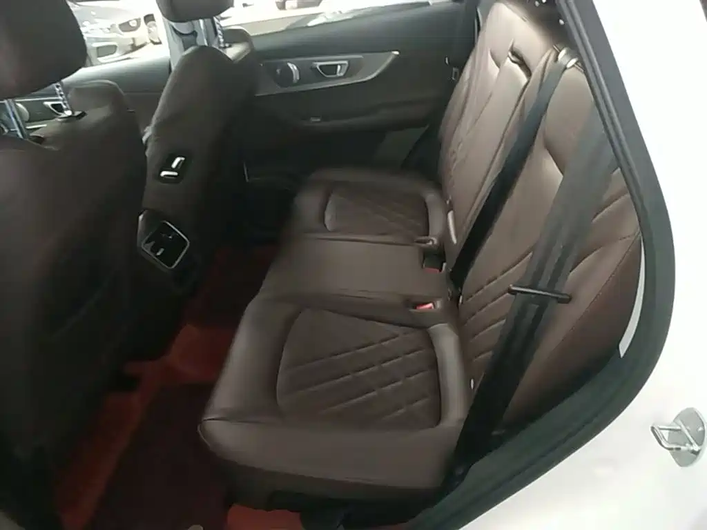 Chery Tiggo 8 PRO 2023 — фото 17