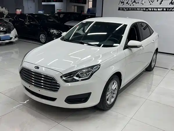 Ford Escort 2021