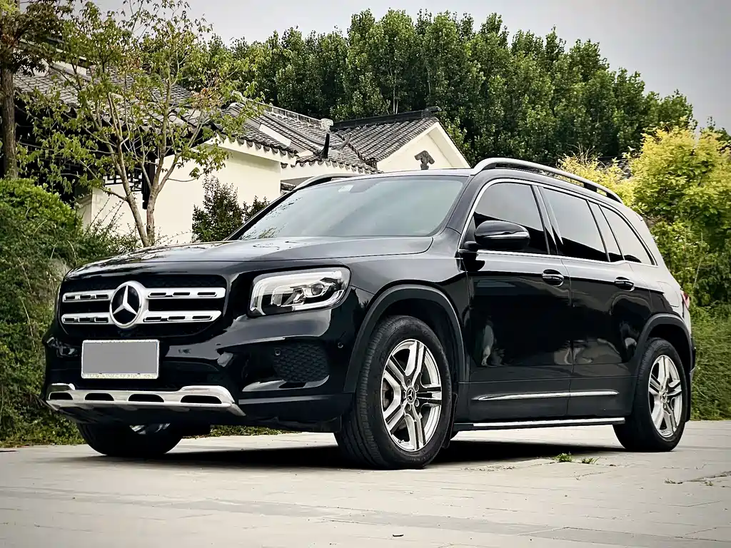 Mercedes-Benz GLB 2021 — фото 1