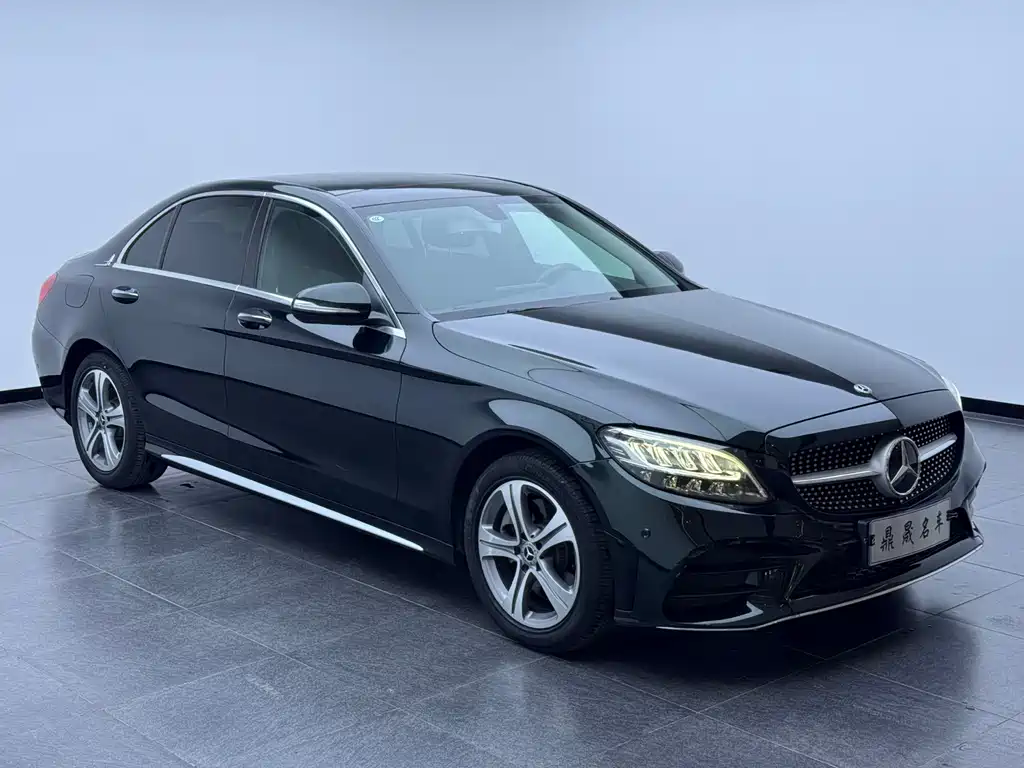 Mercedes-Benz C-Class 2019 — фото 3