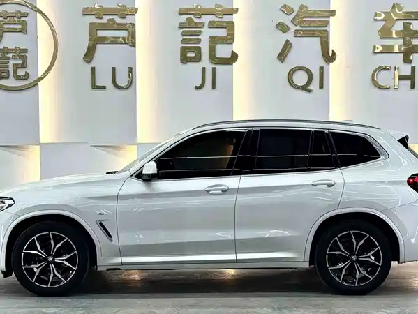 BMW X3 2023