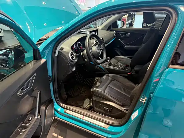Audi Q2L 2022