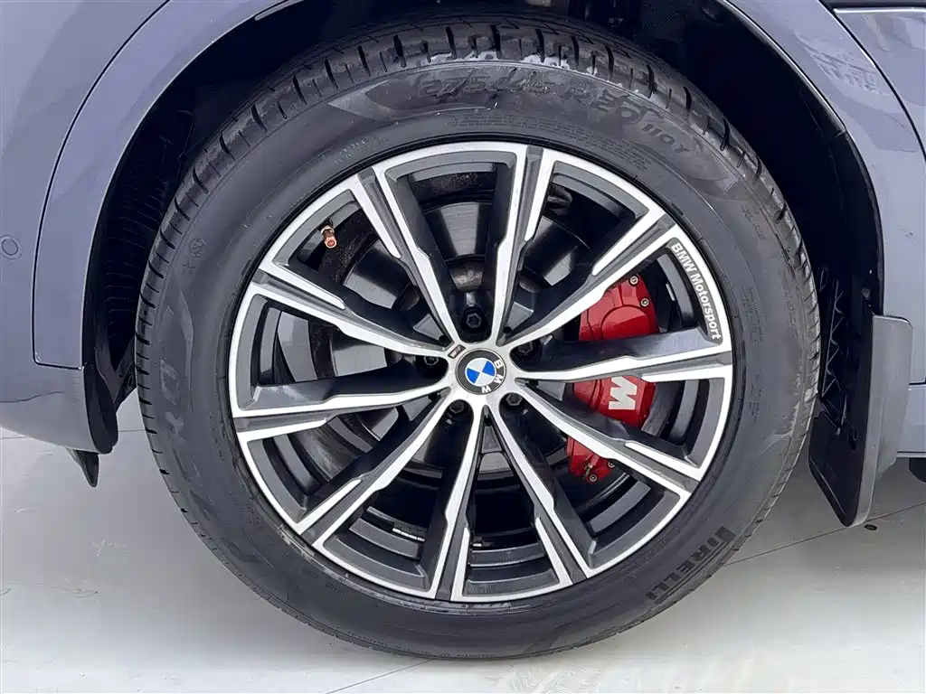 BMW X6 2021 — фото 11